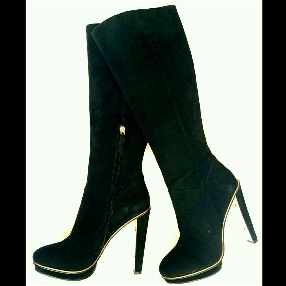 Bcbgmaxazria platform boots